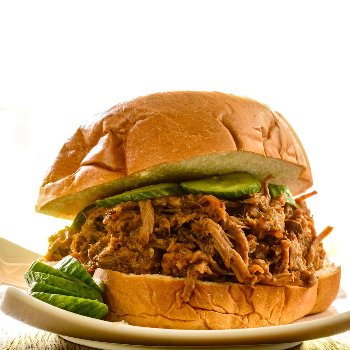 Como fazer sanduíche de pernil no domingo a noite?