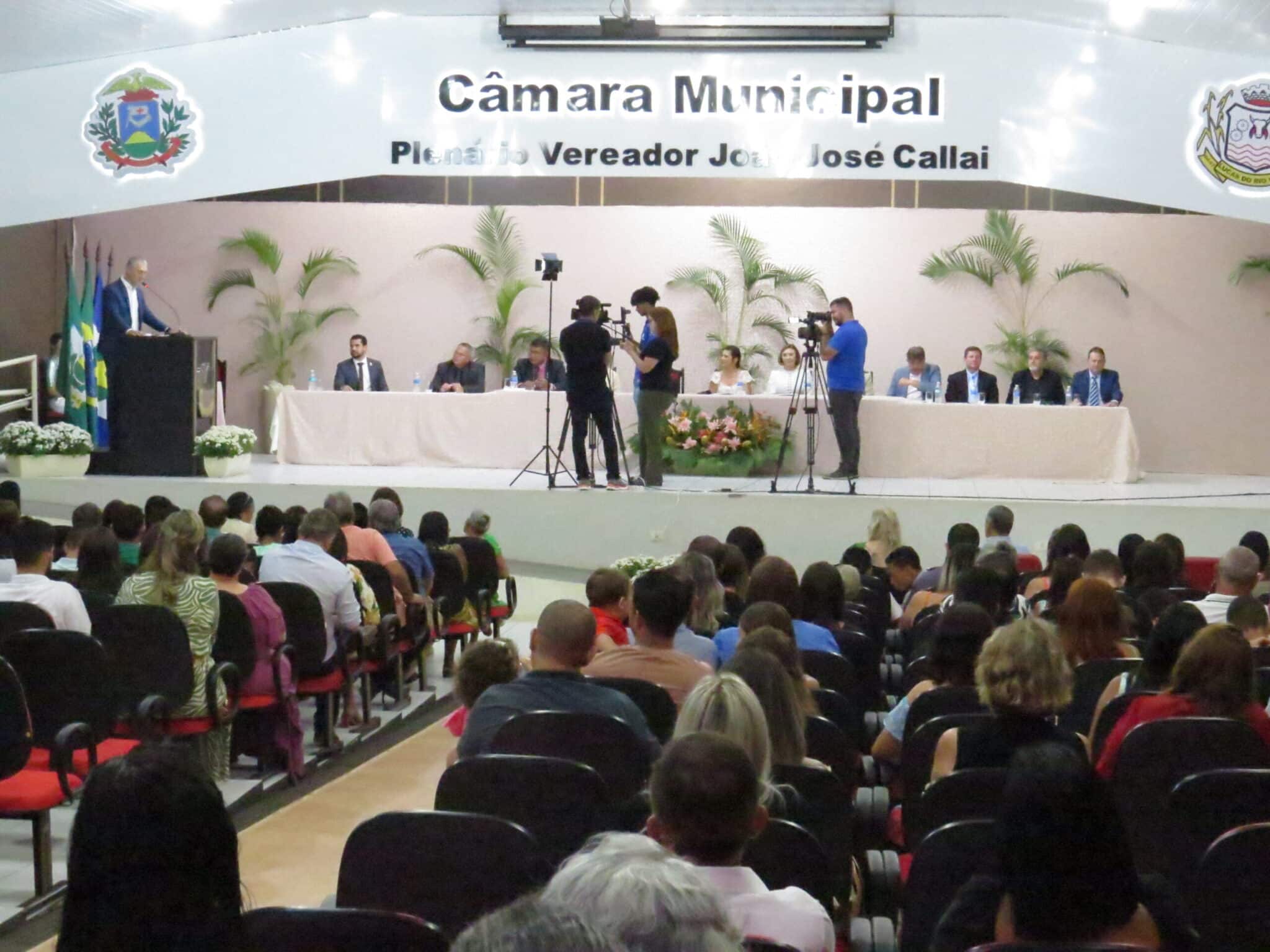 Mais de 35 mulheres de Lucas do Rio Verde são homenageadas por iniciativas sociais