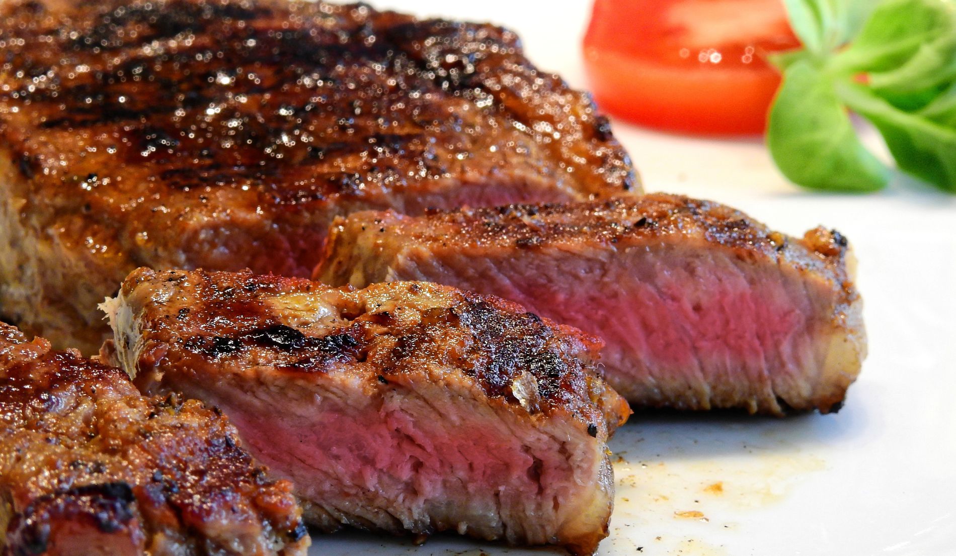 Veja como fazer essa deliciosa receita de bife à milanesa