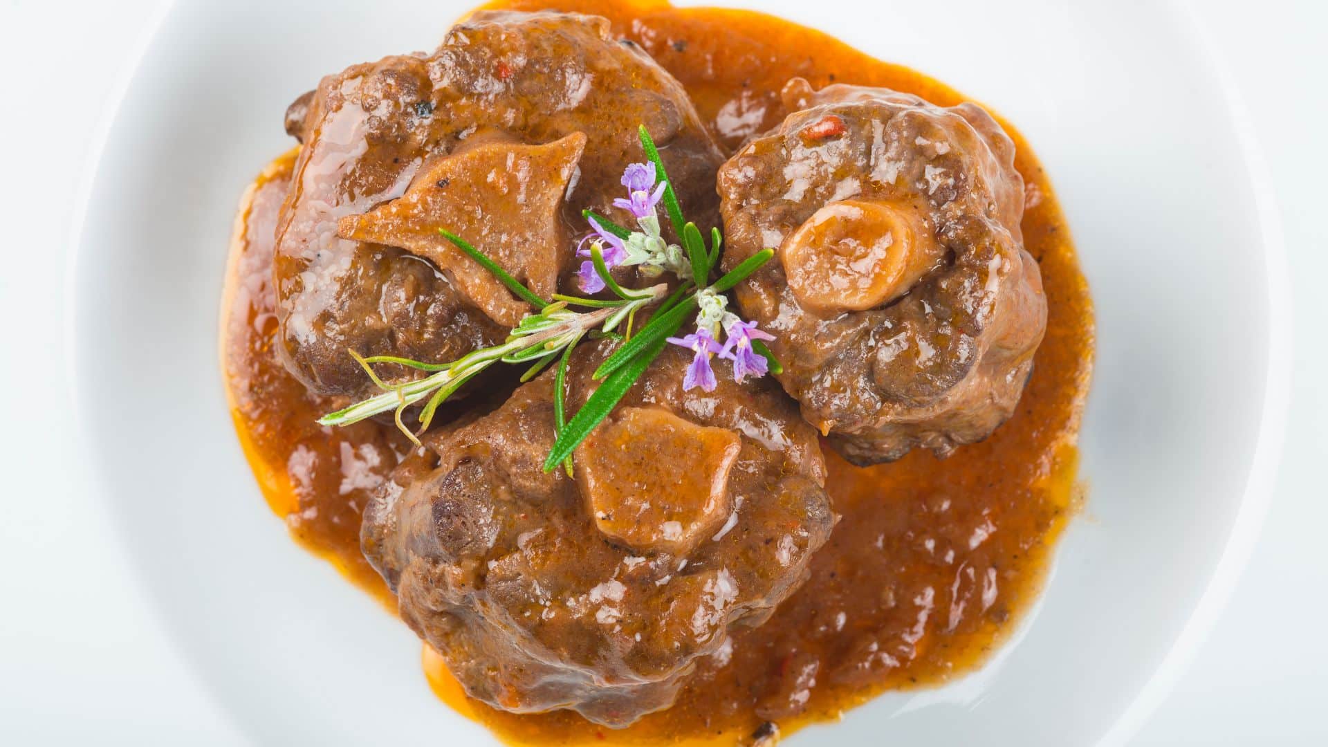 Receita de rabada: Uma delícia com muita batata e agrião