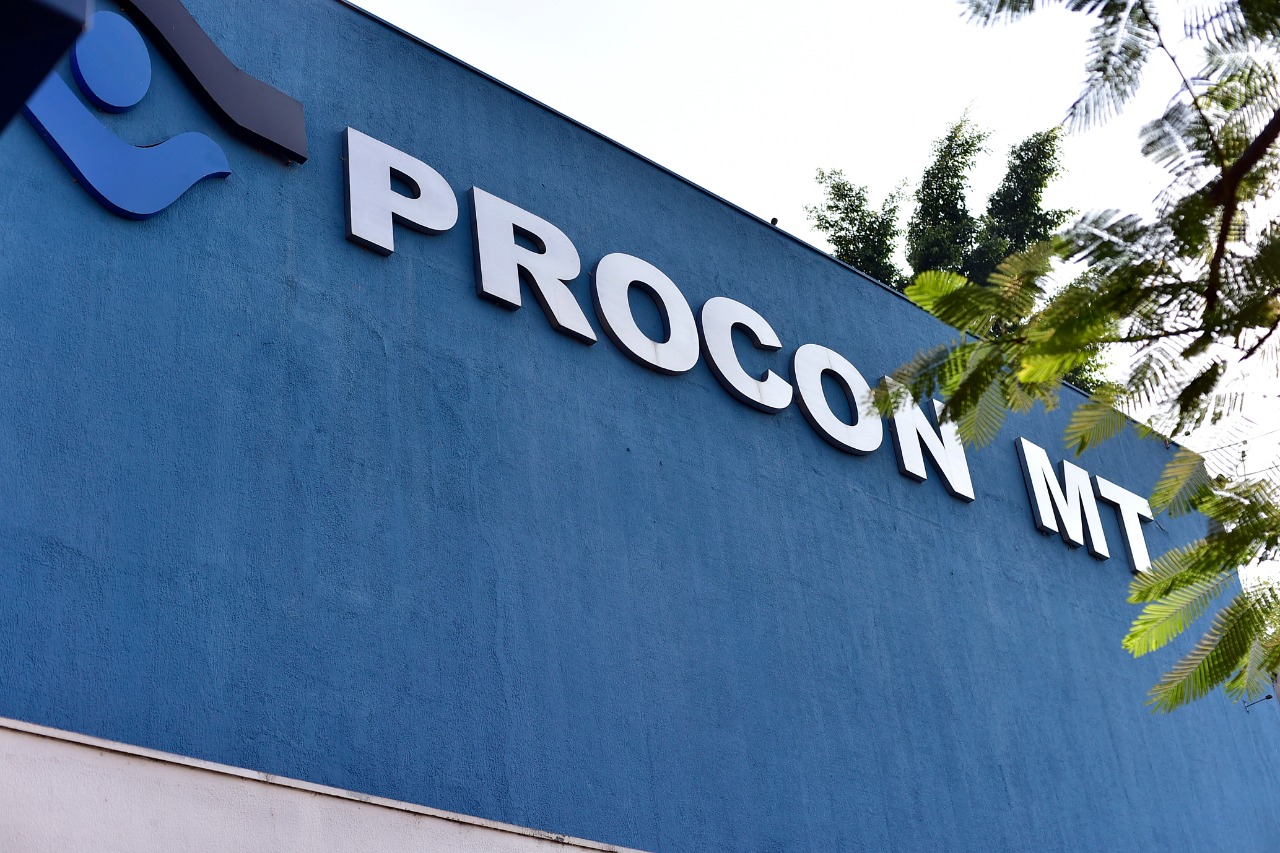 Fiscais de defesa do consumidor de Procons de Mato Grosso participam de capacitação em Cuiabá