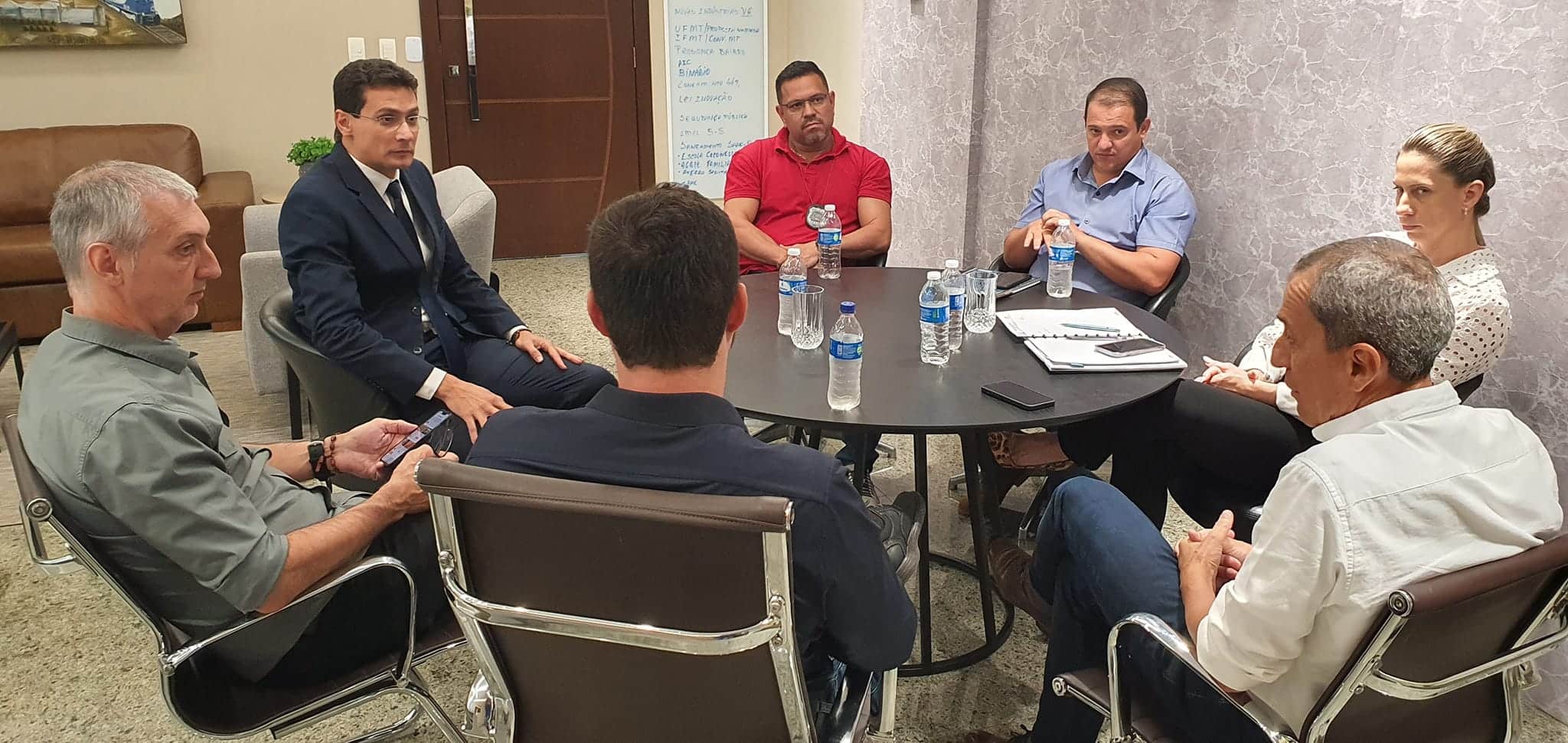 Município estuda parceria com justiça e sistema prisional para utilizar mão de obra de reeducandos