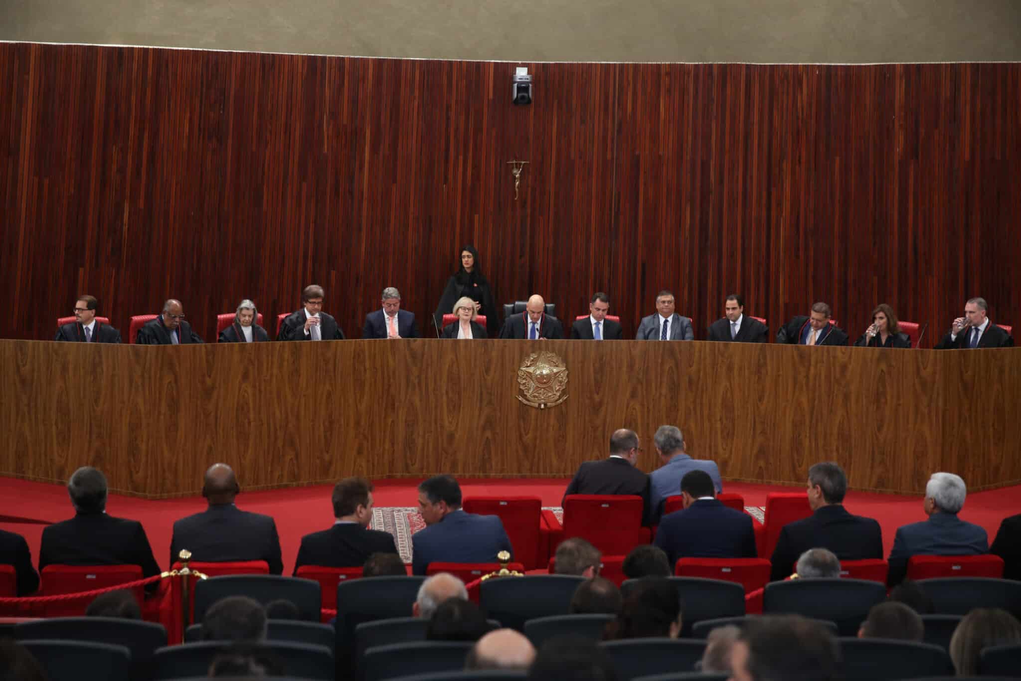 tse empossa dois ministros indicados por lula scaled