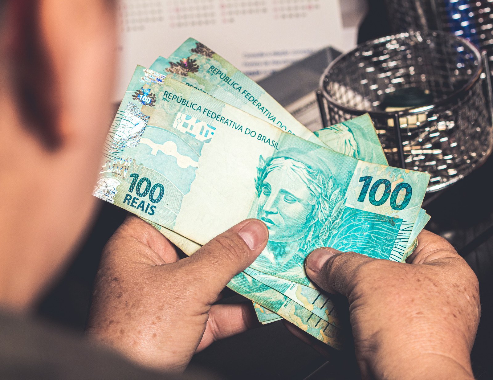 Pesquisa indica que Dia das Mães deve movimentar 40,21 bilhões de reais no varejo