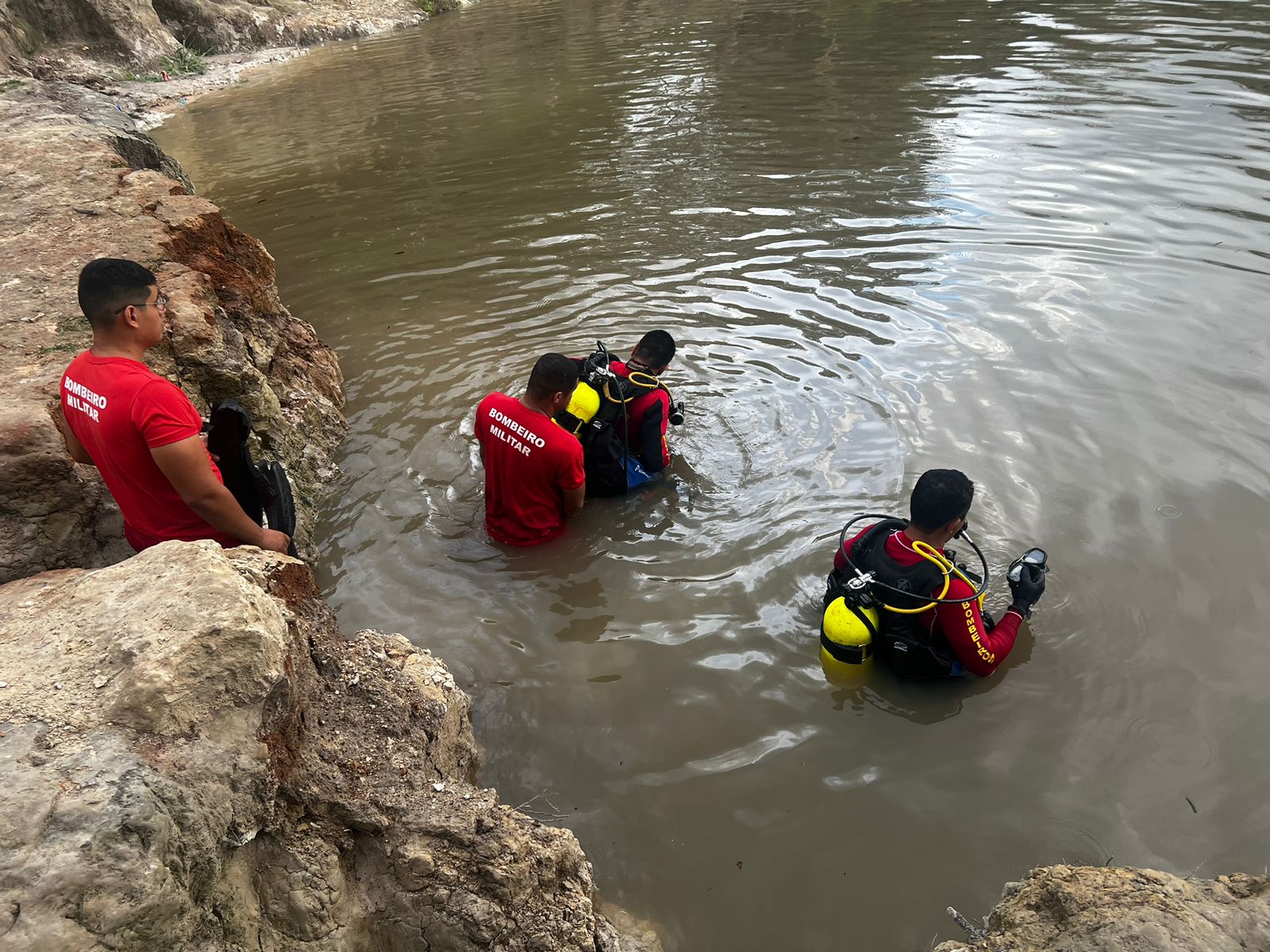 Bombeiros localizam vítima de afogamento no Rio Verde, em Lucas do Rio Verde