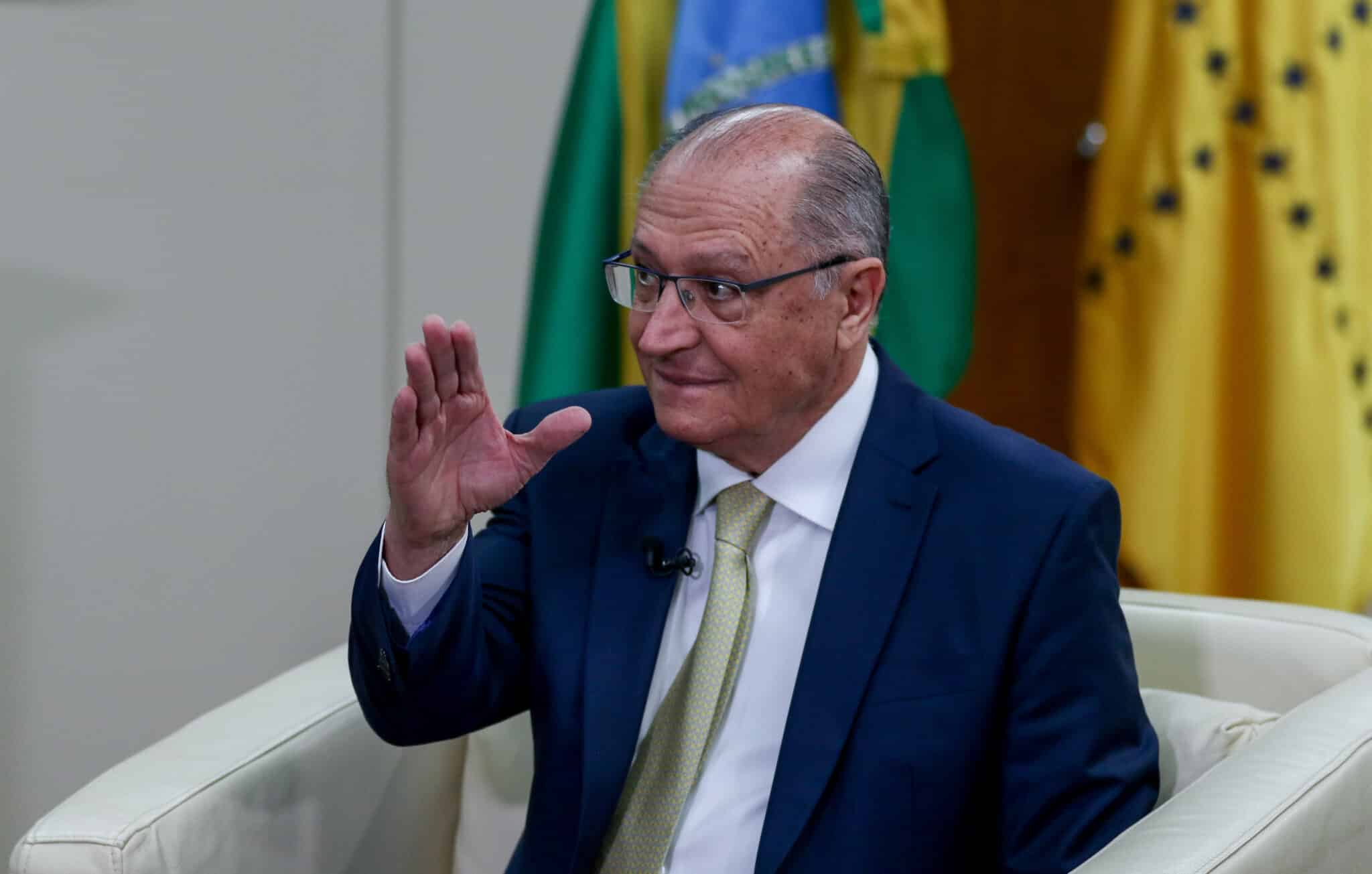 EUA retiram direito de sobretaxa de 103,4% para aço brasileiro