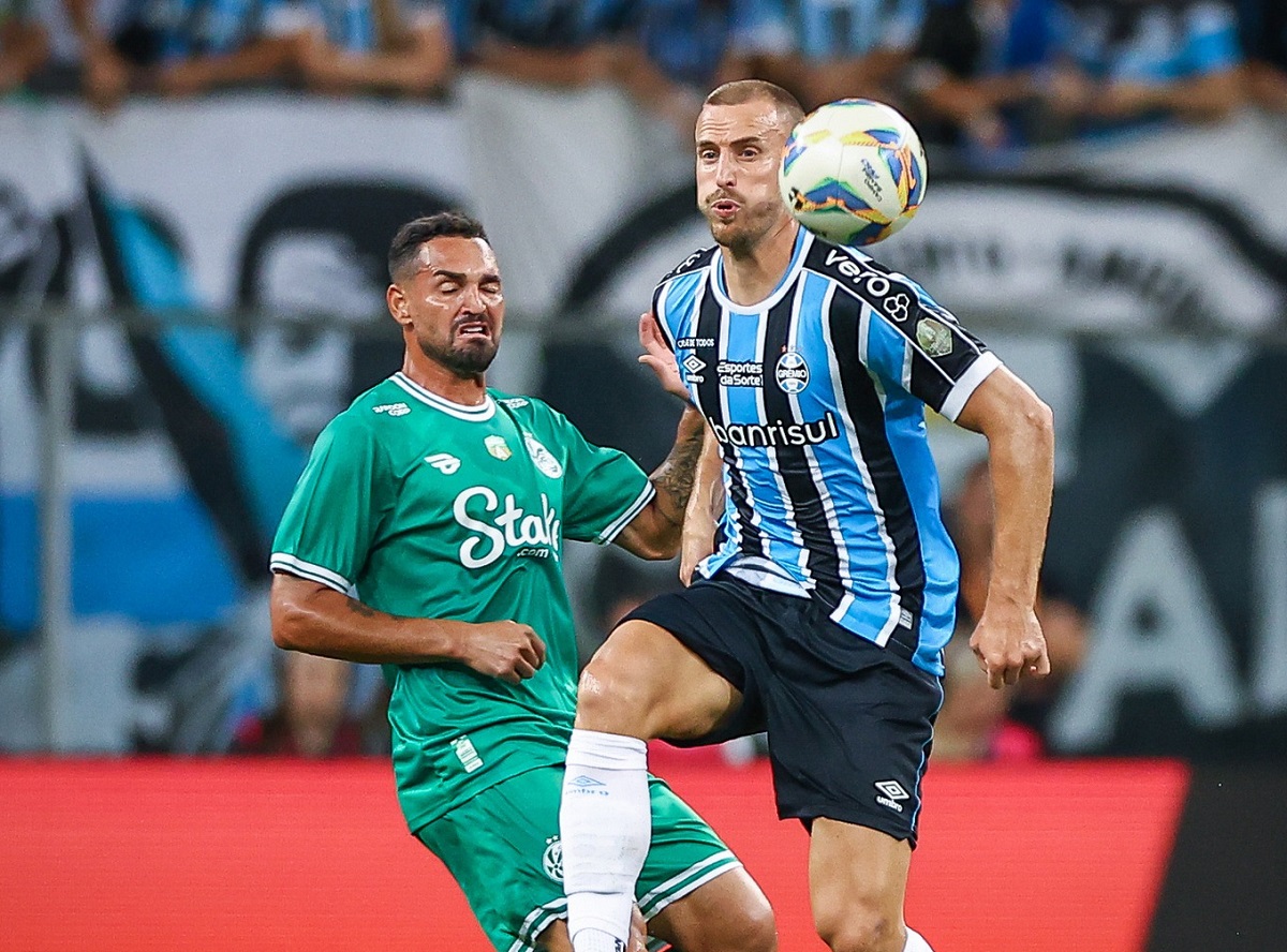 Avenida x Grêmio ao vivo; onde assistir ao jogo do Grêmio neste sábado (2)