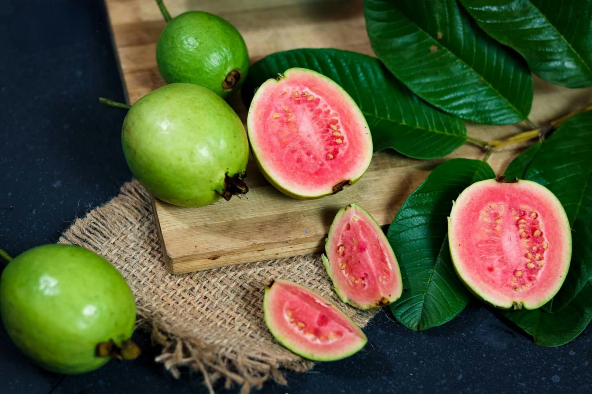 Como fazer doce de goiaba