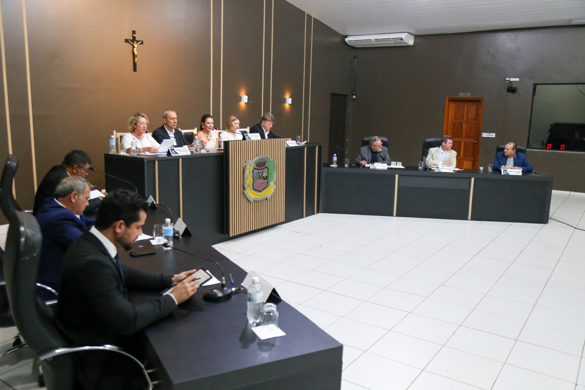 Manutenção de diálogo entre poderes dá o tom da abertura do ano legislativo