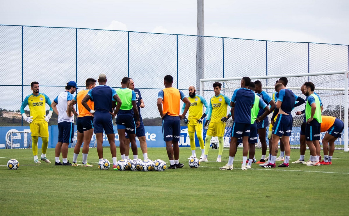 Bahia x Vitória ao vivo; onde assistir, horário e escalações do jogo desta quarta (20) pela Copa do Nordeste