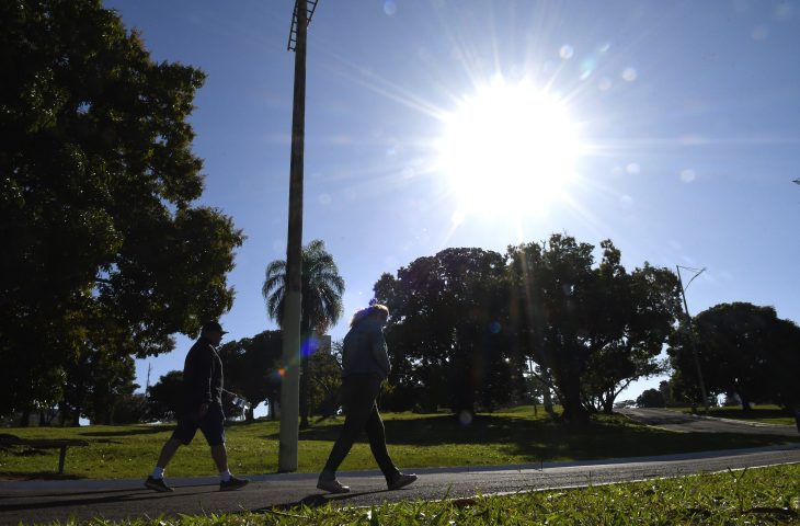 Feriado de 7 de setembro será marcado por calor intenso e baixa umidade em grande parte do Brasil