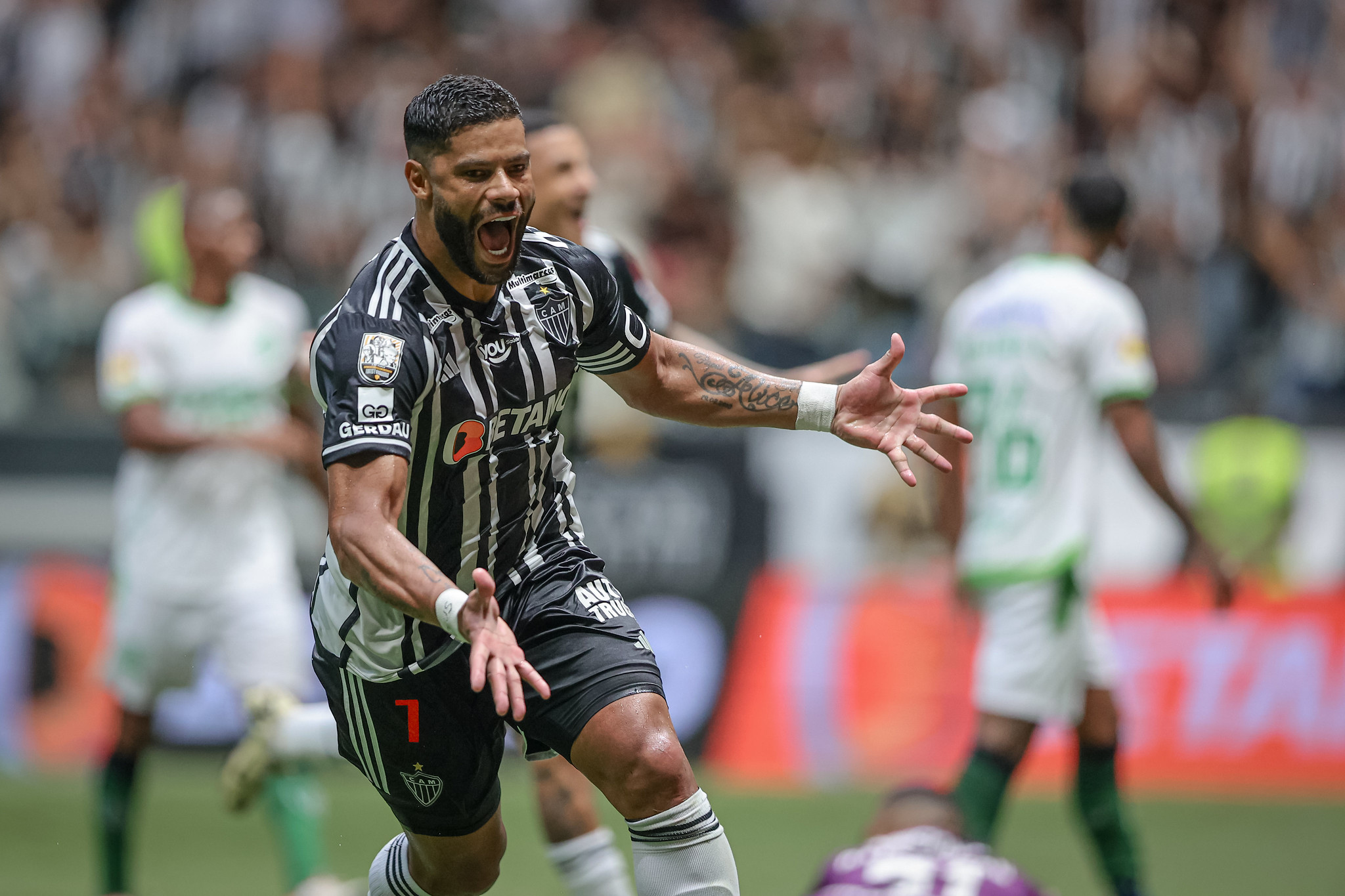 Atlético bate América e abre vantagem na semi do Campeonato Mineiro