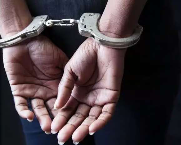Justiça revoga prisão de acusada de golpes contra aposentados em Mato Grosso