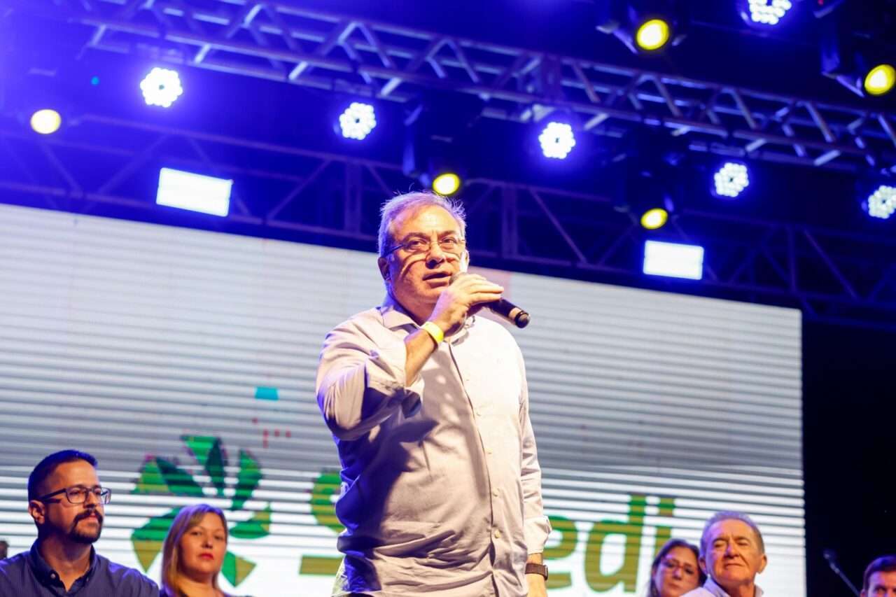 Cerimônia de Abertura do Ano Letivo 2025 é prestigiada pelos vereadores de Lucas do Rio Verde