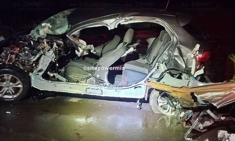 Grave acidente na MT-249 deixa motorista preso às ferragens 