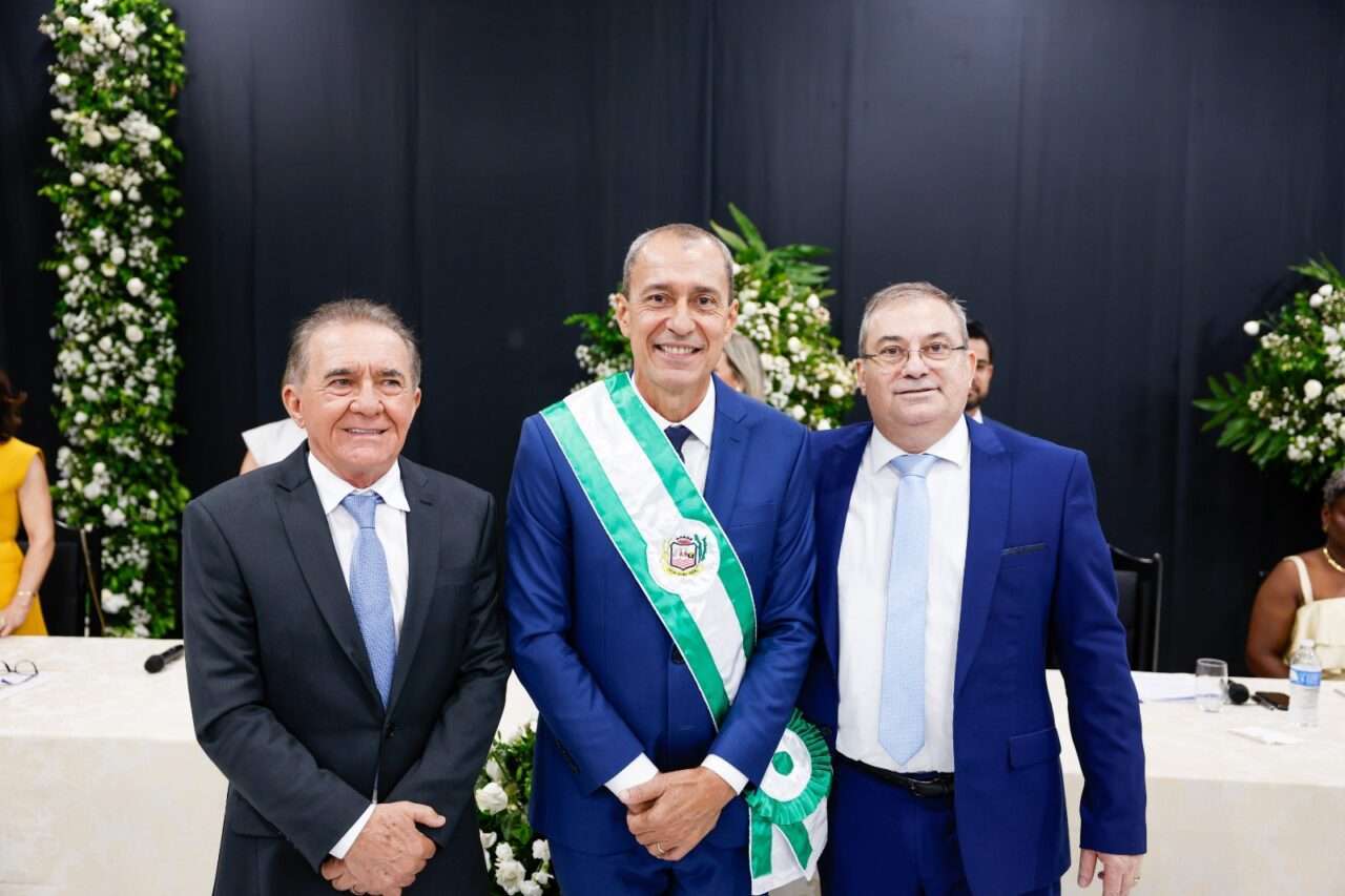 Prefeito Miguel Vaz é empossado para novo mandato em Lucas do Rio Verde