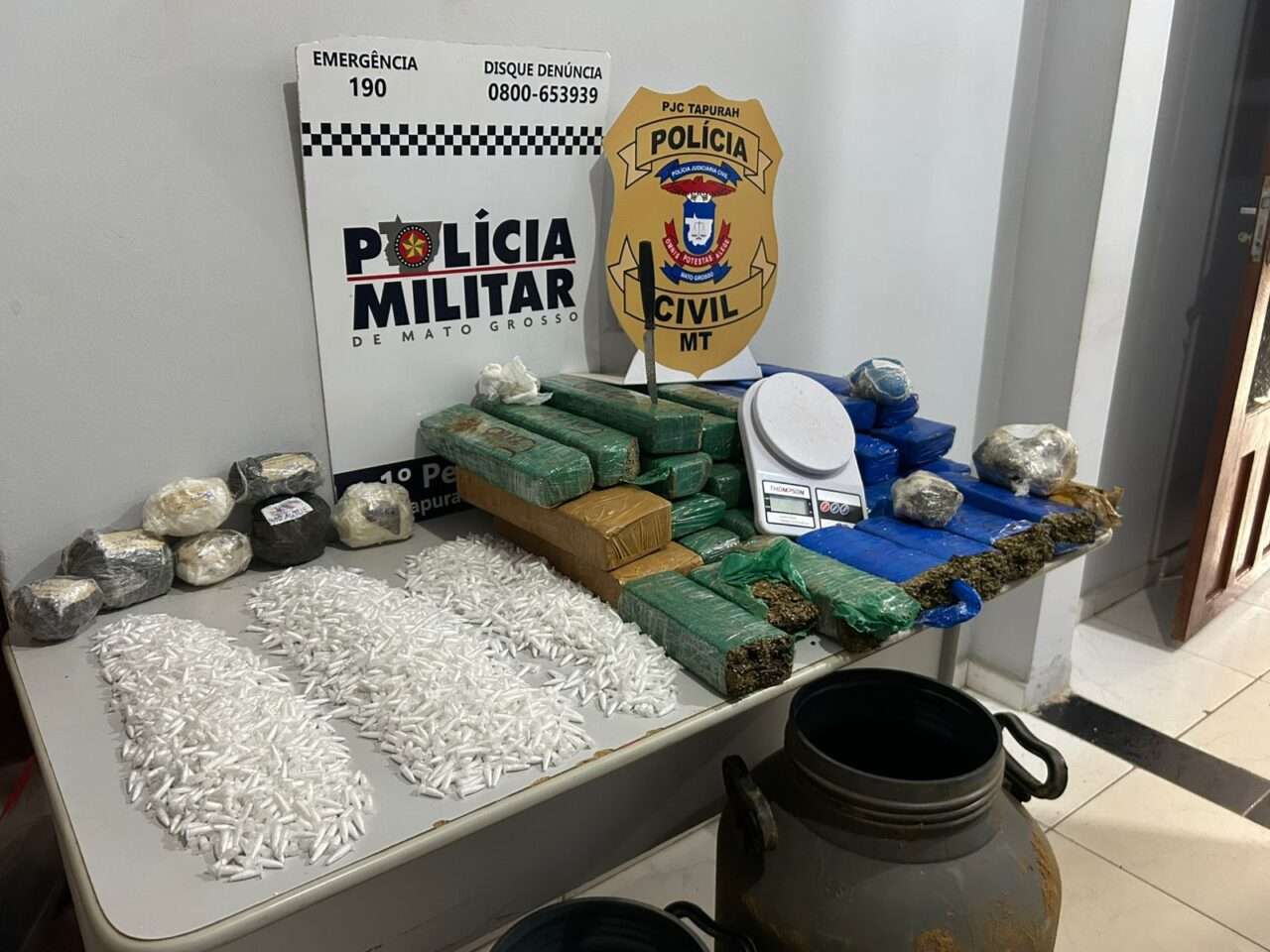 Polícia Civil desmonta depósito de drogas de facção criminosa em chácara de Itanhangá