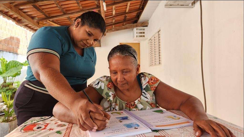 Alfabetização transforma vidas em comunidade rural de Santo Antônio de Leverger, Mato Grosso