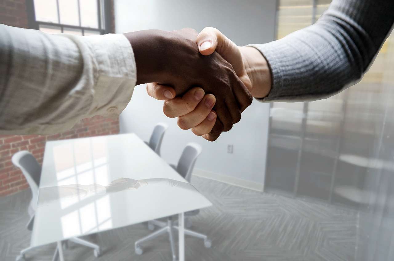 Fim da escala 6×1? Novas escalas de trabalho ganham força no Brasil