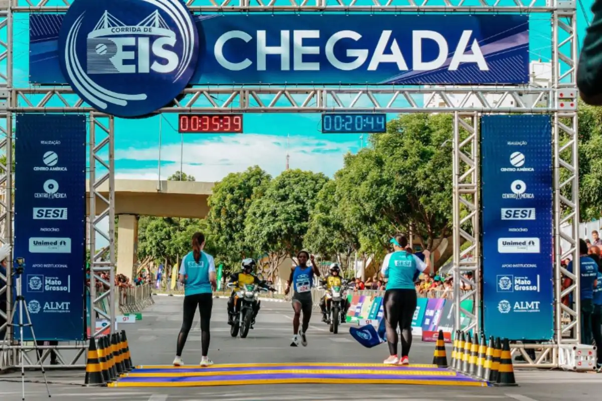 Corrida de Reis leva 20 mil pessoas para as ruas de Cuiabá