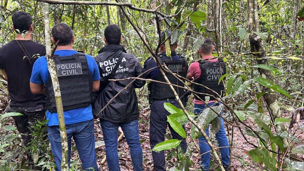 Identificadas outras duas vítimas retiradas de cemitério clandestino em Lucas do Rio Verde