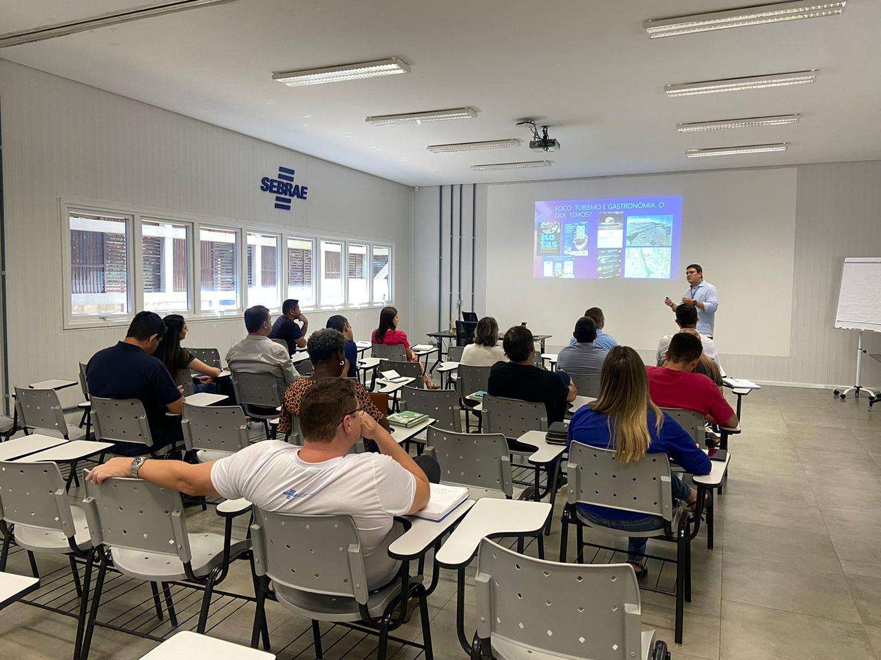 Sebrae/MT apresenta para prefeitura e entidades de Lucas do Rio Verde ações para o desenvolvimento socioeconômico