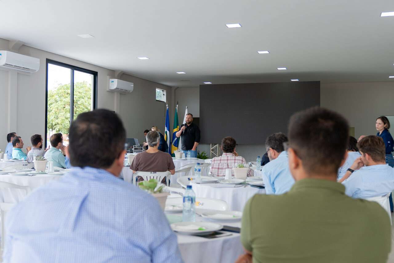Aprosoja MT realiza reunião com produtores do Vale do Guaporé para discutir demandas e projetos