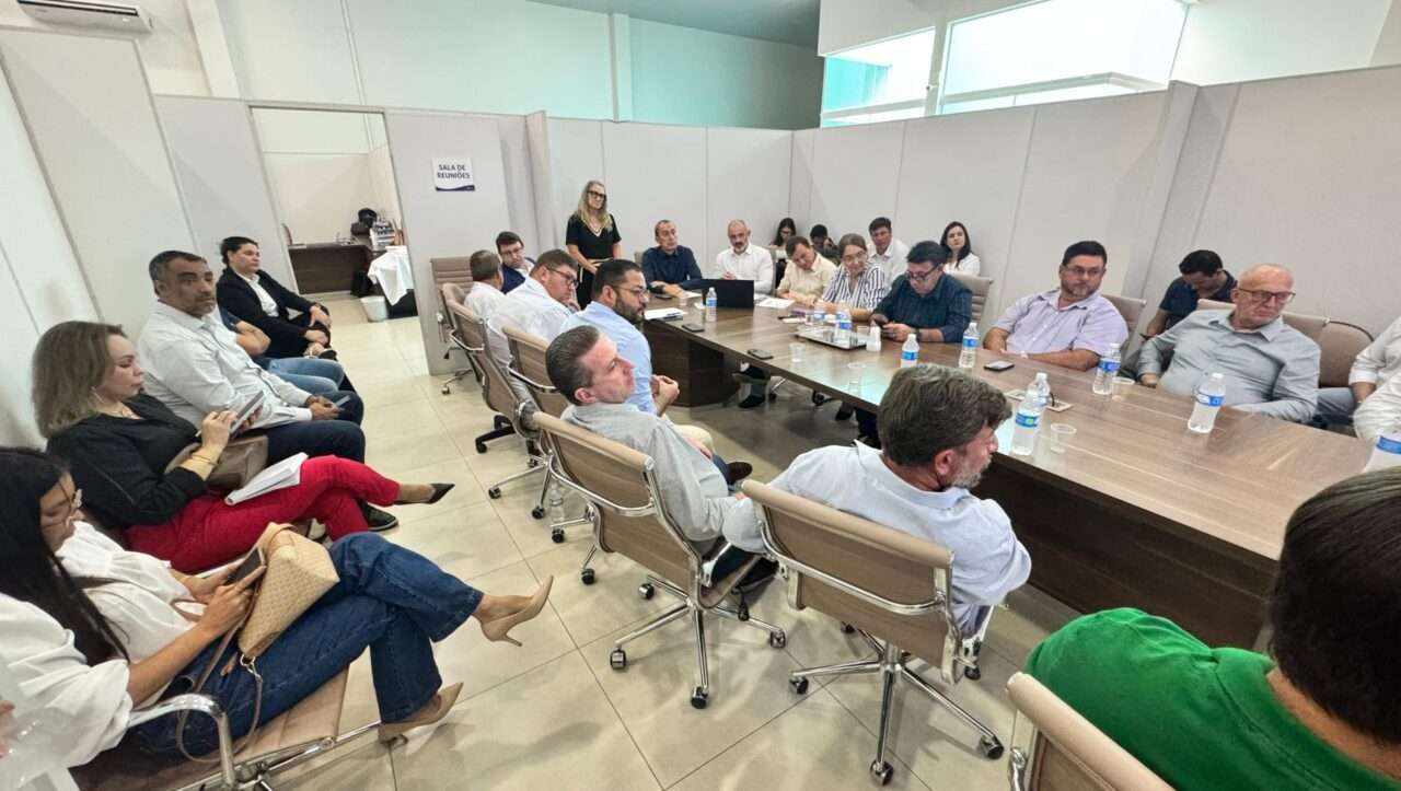 Prefeitos decidem e Consórcio de Saúde assumirá a gestão do Regional de Sinop