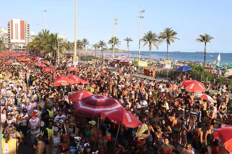 Lista de Blocos do RJ 2025: Veja os melhores blocos de Carnaval do Rio de Janeiro!