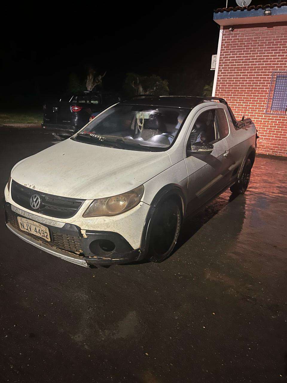 Polícia prende foragidos após perseguição e tiros em Rosário Oeste 
