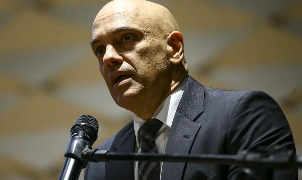 Justiça dos EUA nega liminar da Rumble e Trump Media contra Moraes