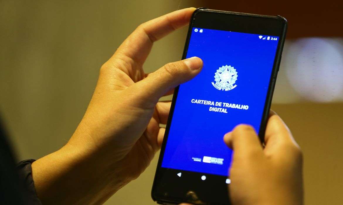 Escala 6×1: Entenda por que 65% dos Brasileiros apoiam a redução da jornada de trabalho