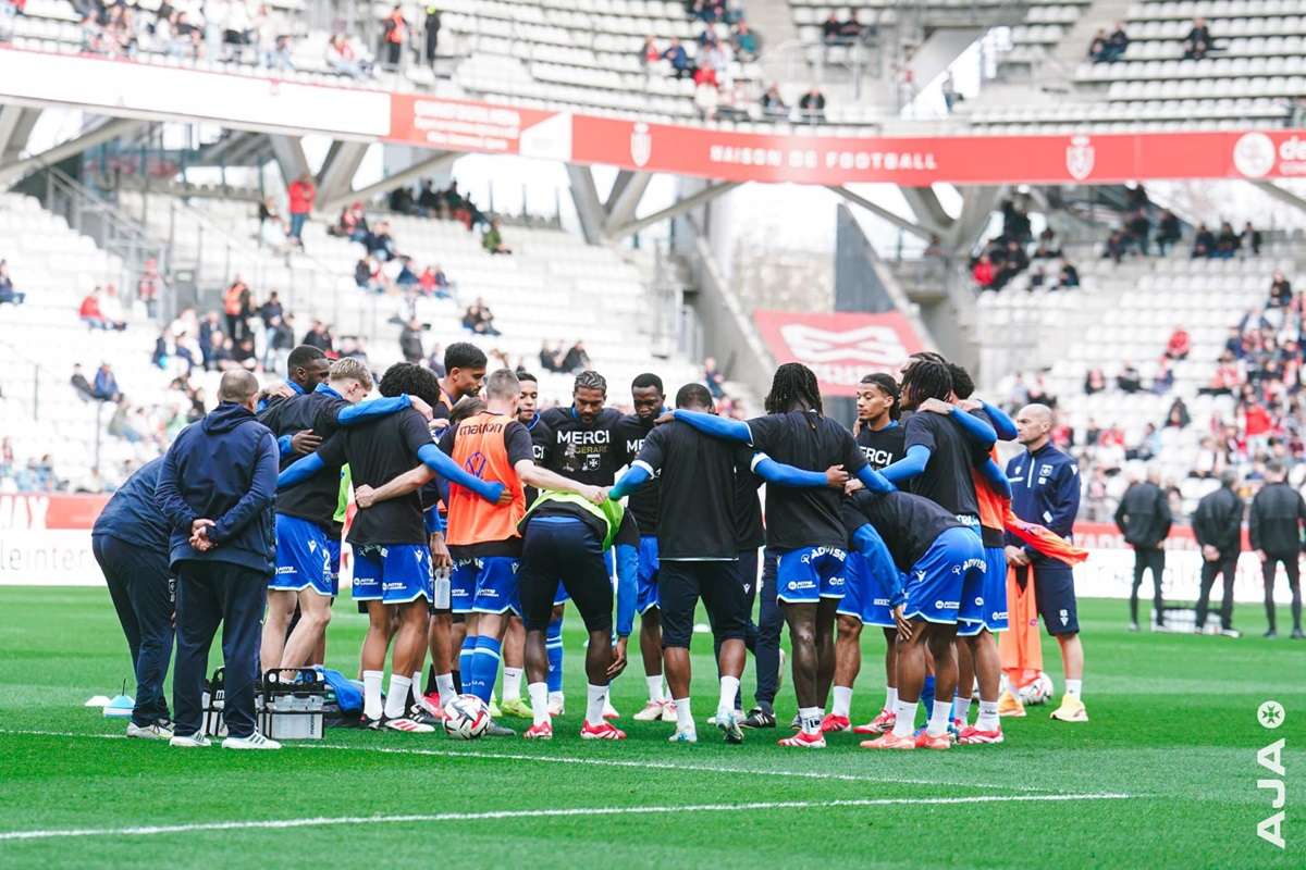 Nice x Auxerre ao vivo; onde assistir nesta sexta-feira (14) pelo Campeonato Francês 2024/2025