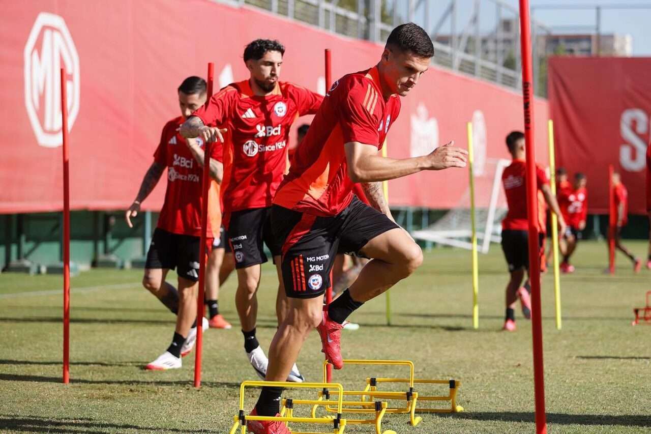 Chile x Equador: onde assistir, horário e escalações do jogo das Eliminatórias. Imagem: Divulgação Seleção Chilena