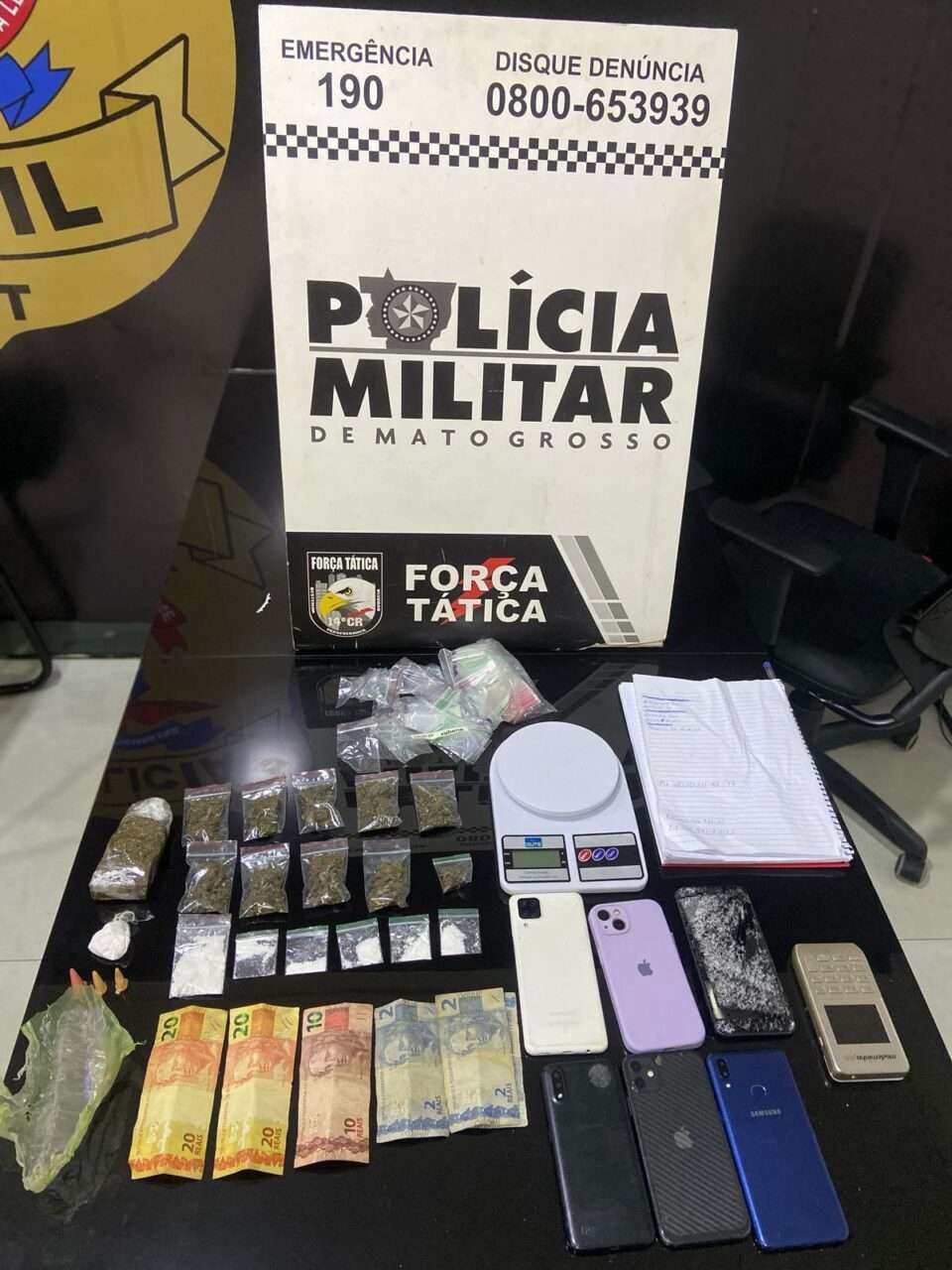 Jovem, pai e dois adolescentes são detidos por tráfico de drogas em Nova Mutum 