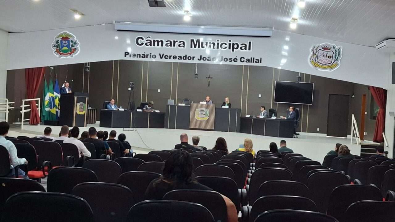 Câmara cobra respostas sobre denúncia de suposta fraude em aprovações de alunos em Lucas do Rio Verde