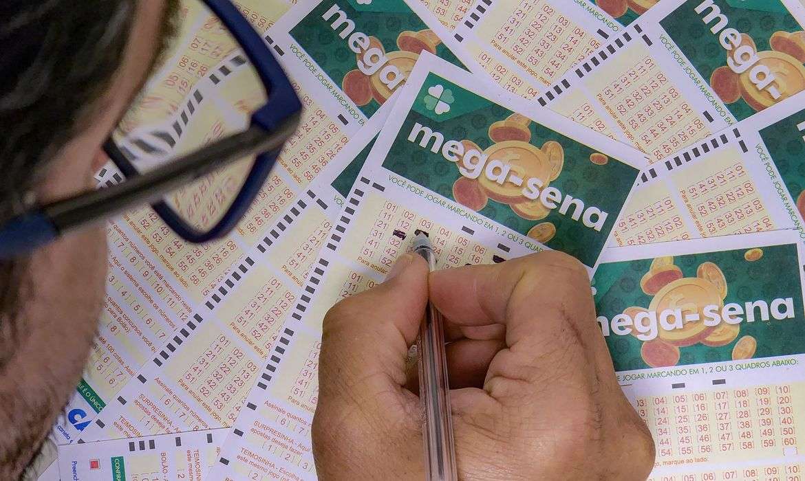 Mega-Sena sorteia neste sábado prêmio acumulado em R$ 40 milhões