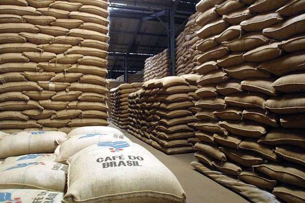 Receita bruta dos Cafés do Brasil* estimada para o ano 2025 atinge R$ 123,28 bilhões