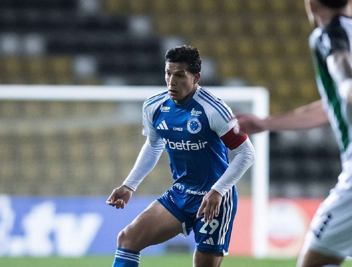 Cruzeiro x Vasco hoje: onde assistir ao vivo, escalações e tudo sobre o duelo no Brasileirão