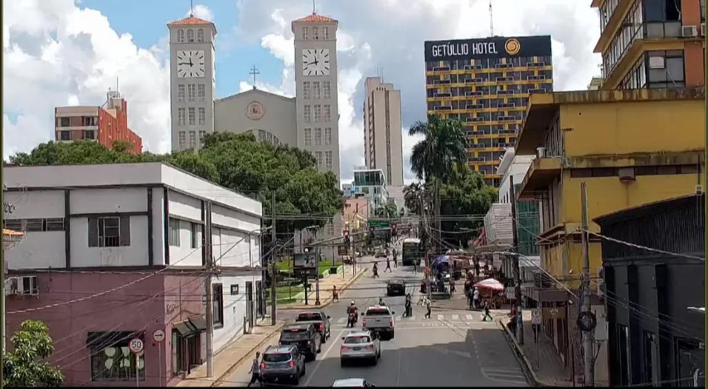 Cuiabá reforça a vigilância com monitoramento 24h