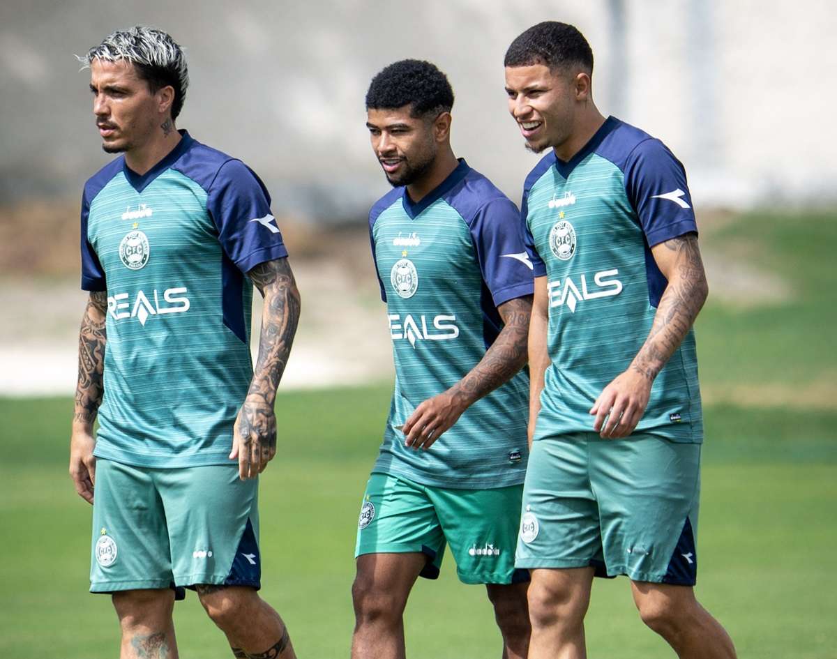 Coritiba x Vila Nova: onde assistir, escalações e tudo sobre a estreia na Série B