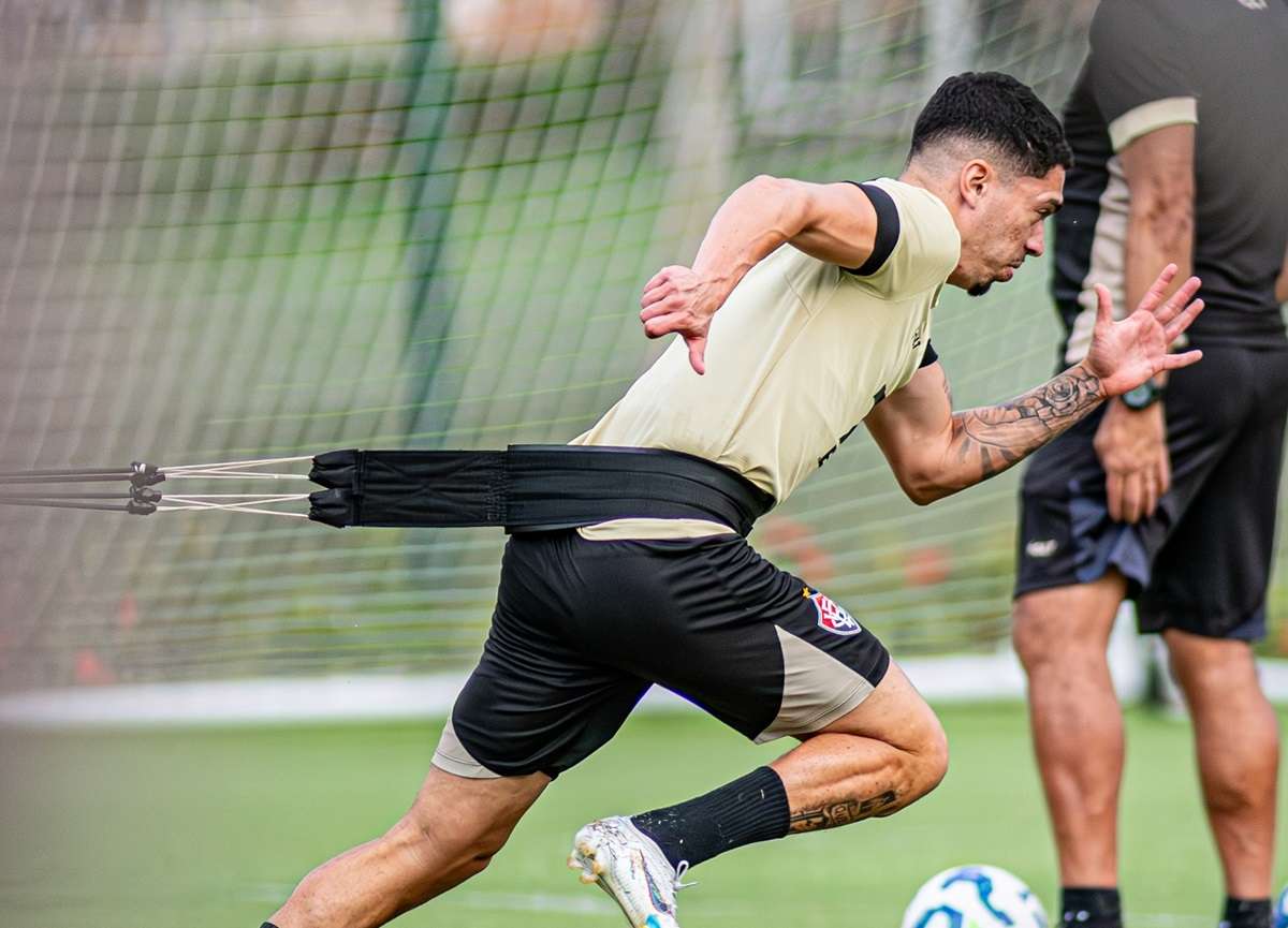 Vitória x Grêmio: Saiba onde assistir ao vivo, prováveis escalações e detalhes do confronto pelo Brasileirão