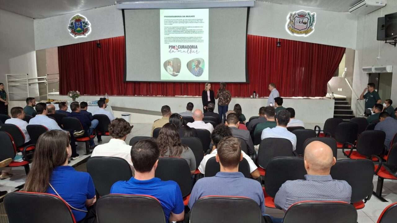 Câmara dá pontapé inicial na série de encontros para modernizar leis e impulsionar o crescimento organizado do município