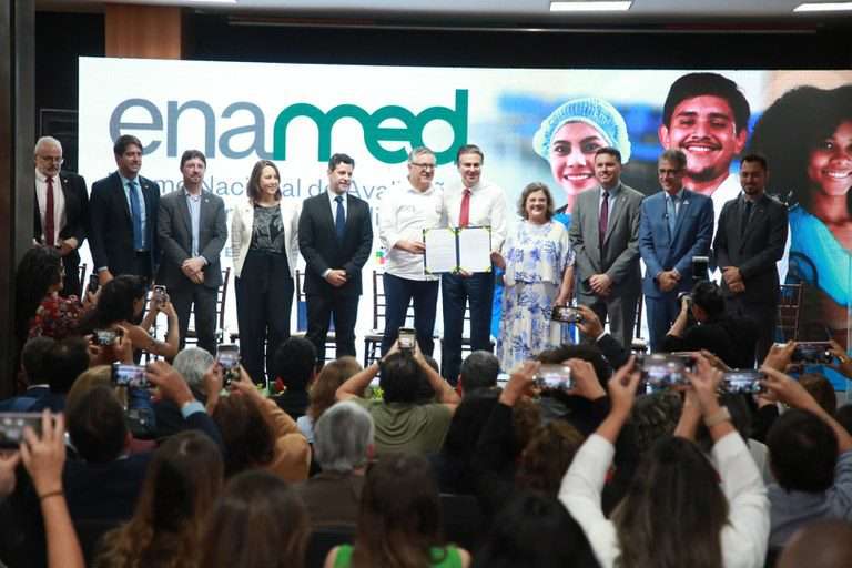 Lançado exame para avaliar a formação médica no Brasil - Luís Fortes/MEC